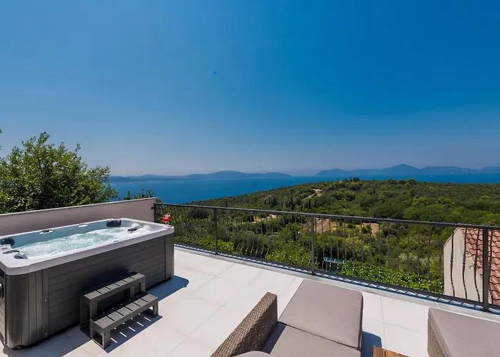 Dundo Marijo * Krucica (Dubrovnik-Neretva)