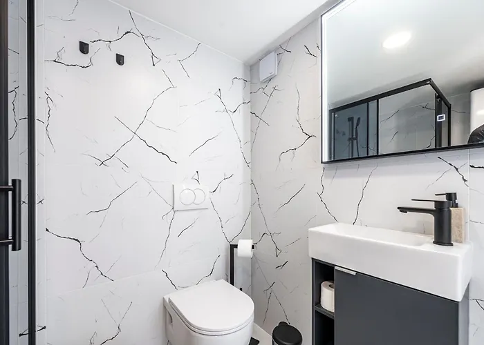 Dundo Marijo Villa *