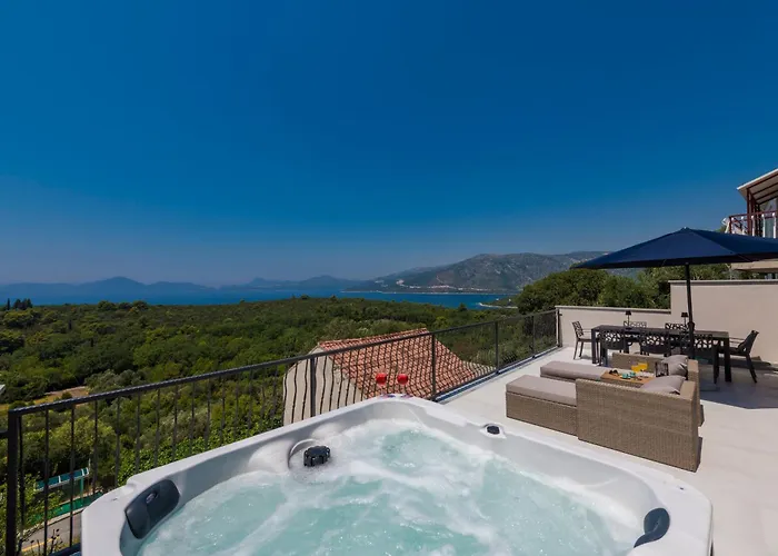 Dundo Marijo Villa *