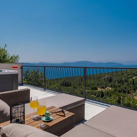 Dundo Marijo * Krucica (Dubrovnik-Neretva)