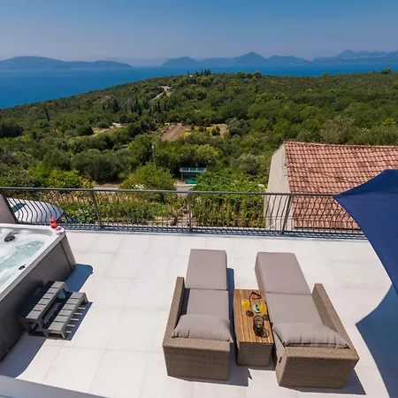 Dundo Marijo Villa *