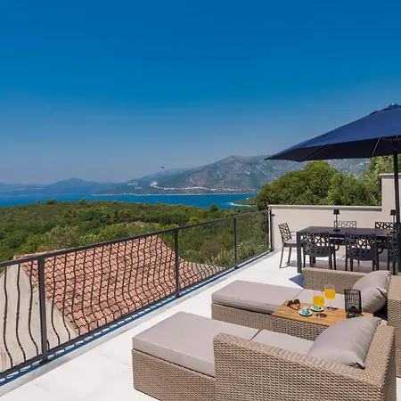 Dundo Marijo * Krucica (Dubrovnik-Neretva)