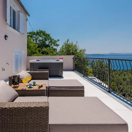 Dundo Marijo Villa